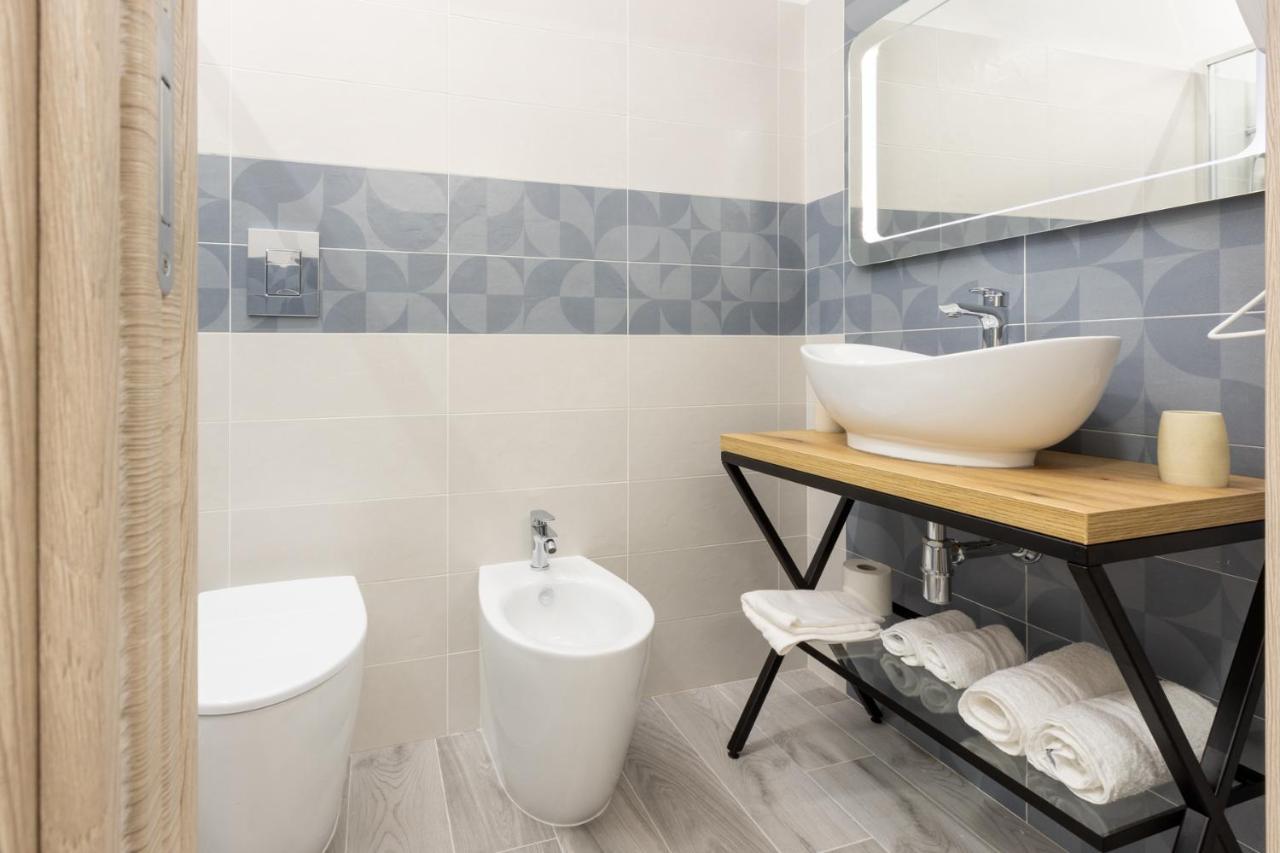 Deledda Home Каляри Екстериор снимка